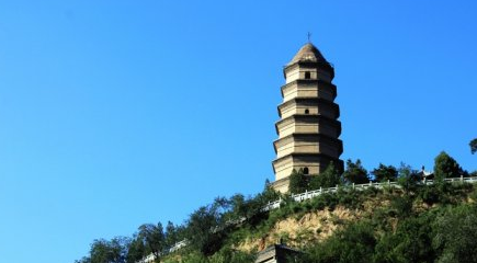 老區和老區人民，為我們黨領導的中國革命作出了重大犧牲和貢獻。這些犧牲和貢獻永遠鐫刻在中國共產黨、中國人民解放軍、中華人民共和國的歷史豐碑上。